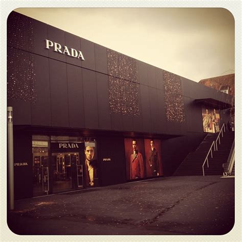 bilder von prada metzingen|prada outlet store metzingen.